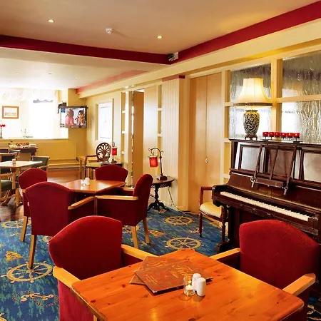 Logues Liscannor Hotel-3