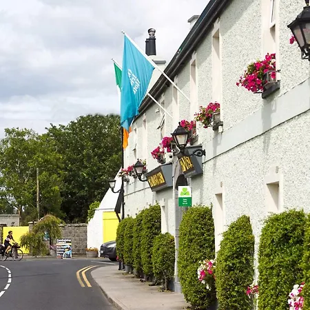 Hylands Burren Hotel-3