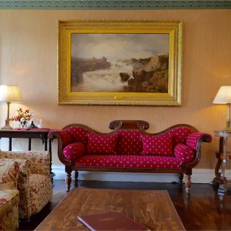 Delphi Lodge-3
