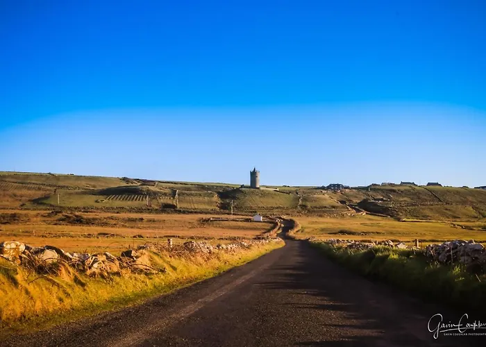 10Mindrivecliffsofmoher-Cozy2Br-Parking-Wifi