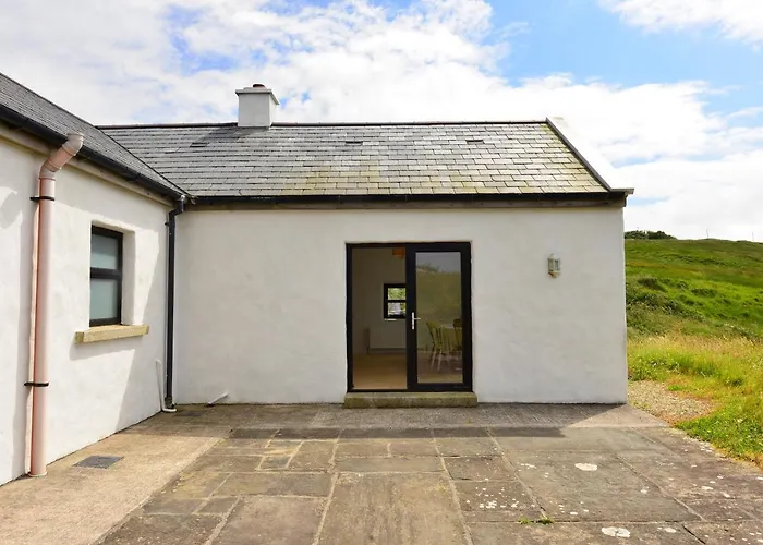 Russells Cottage Doolin