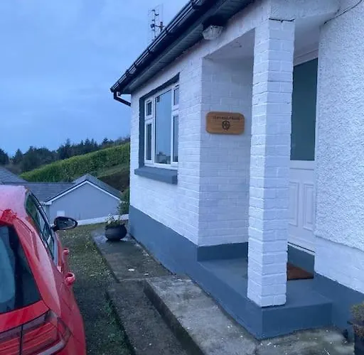 Private 3 Bedroom House Ideal For Family & Friends