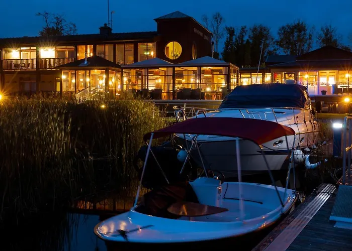 Wineport Lodge