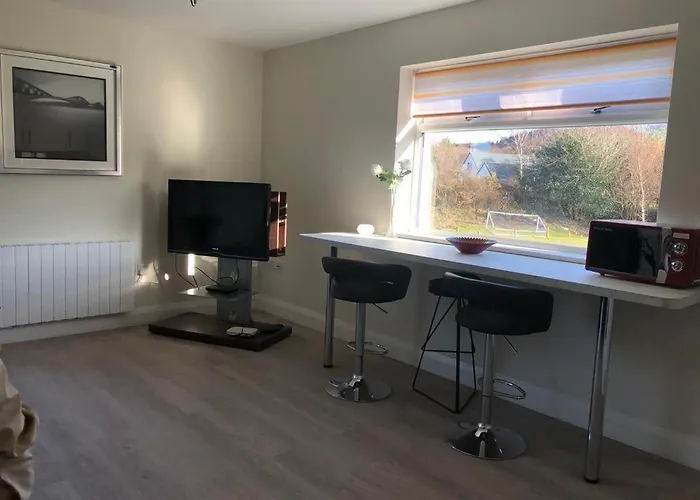 Oak Tree Lodge