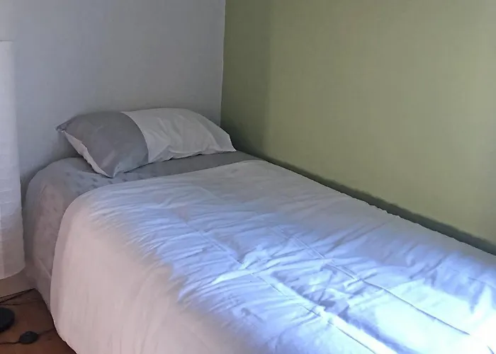 Courtyard Holiday Cottage No 8 By Trident Holiday Homes