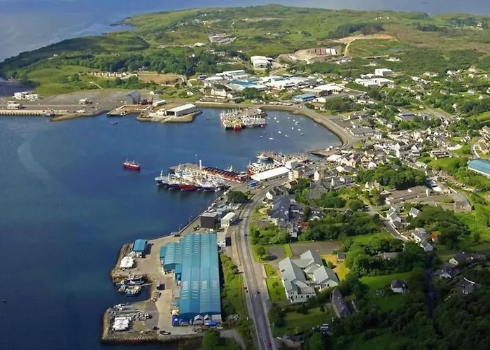 Seaside 3 Bed Killybegs Property On Main Street