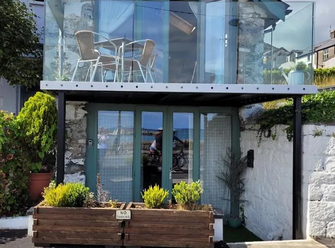 The Old Boat House