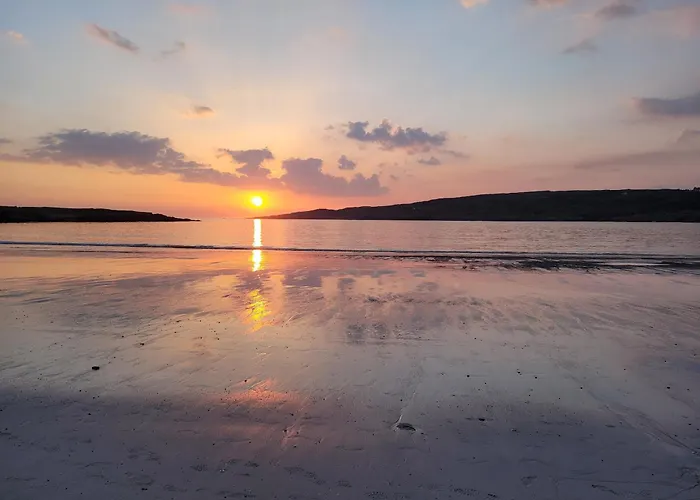 Roundstone Retreats Islandview Bed & Breakfast