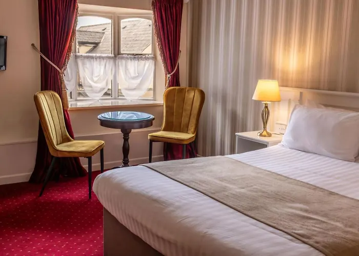 Kee'S Hotel