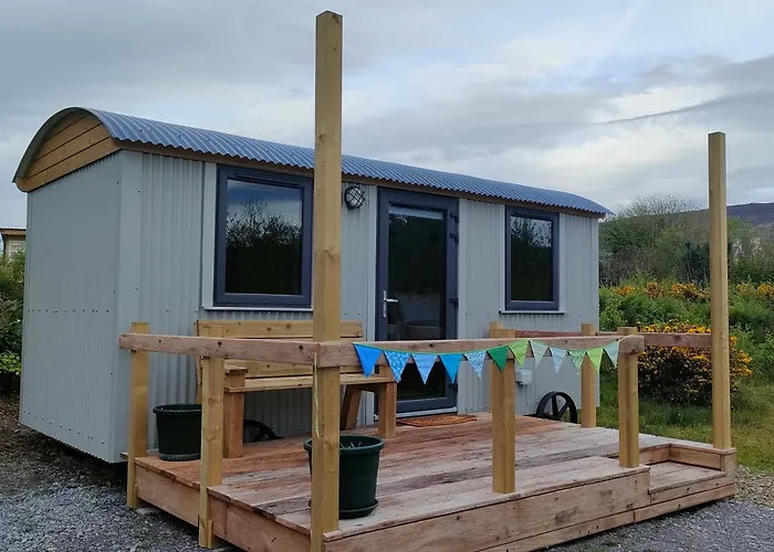 Dingle Way Glamping Danu Annascaul