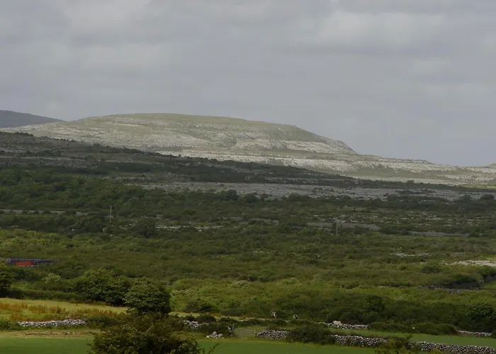 Clare'S Rock Self-Catering Accommodation