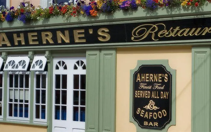 Aherne'S Townhouse Hotel And Seafood Restaurant