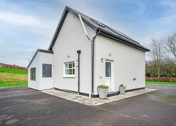 Home In Clonakilty