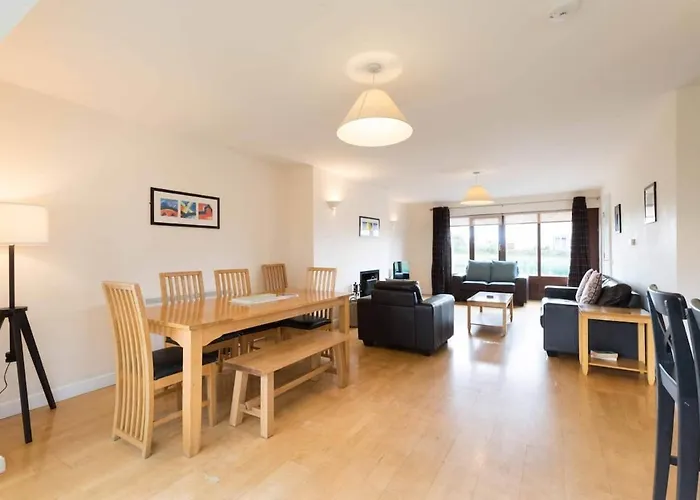 Charming 3 Bedroom Holiday Home