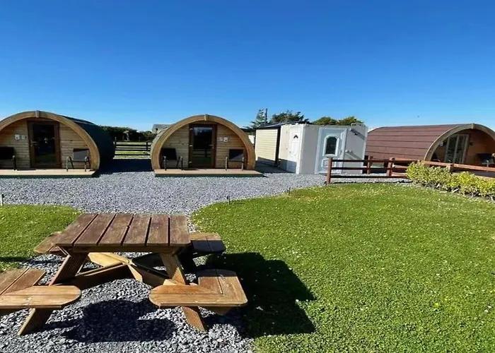 Emlagh, Self Catering Glamping Pods