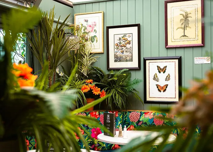 The Palm