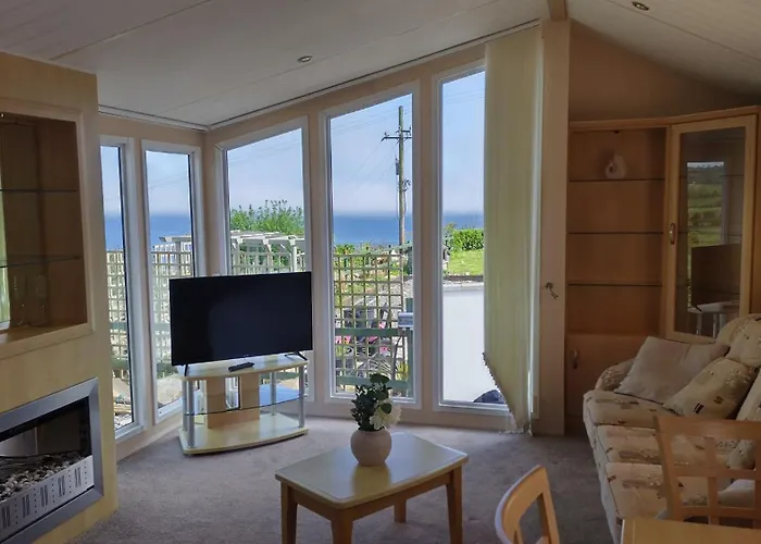 Seaside Chalet In Ardmore With Breathtaking Views