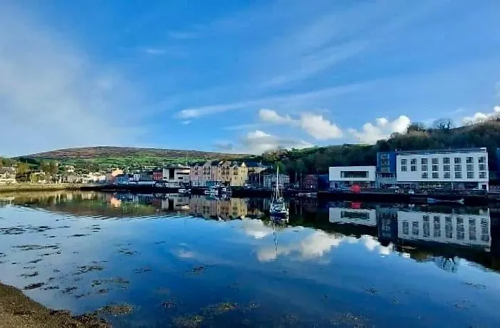 6 New Street Bantry Studio Apartment 2