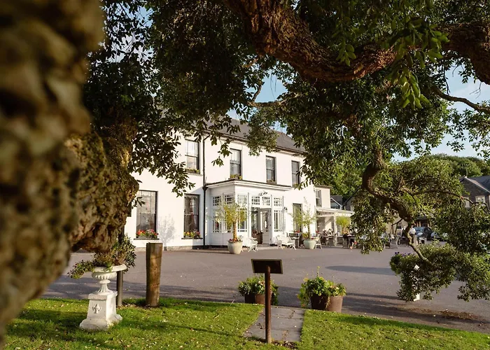 Courtmacsherry Hotel