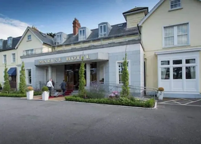 Marine Hotel