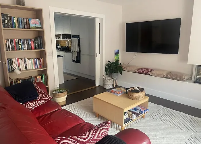 Ev Friendly & Stylish Dunmore East Holiday Home Sleeps 7