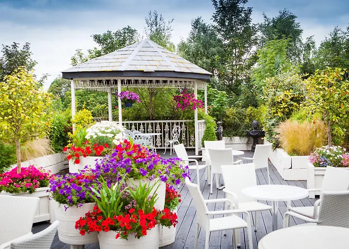Ashdown Park Hotel