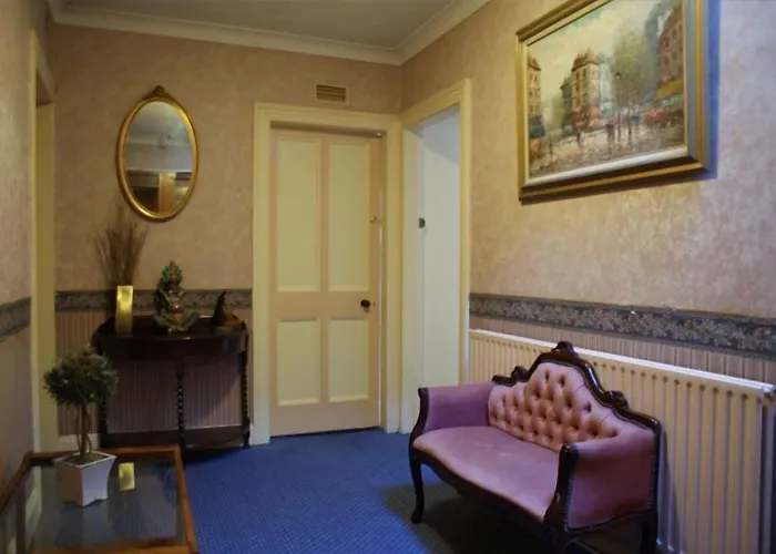 Wards Hotel