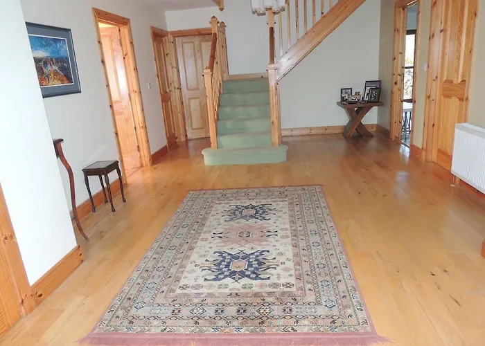 Island Hill House, Beautiful, Modern, 6 Bed Home