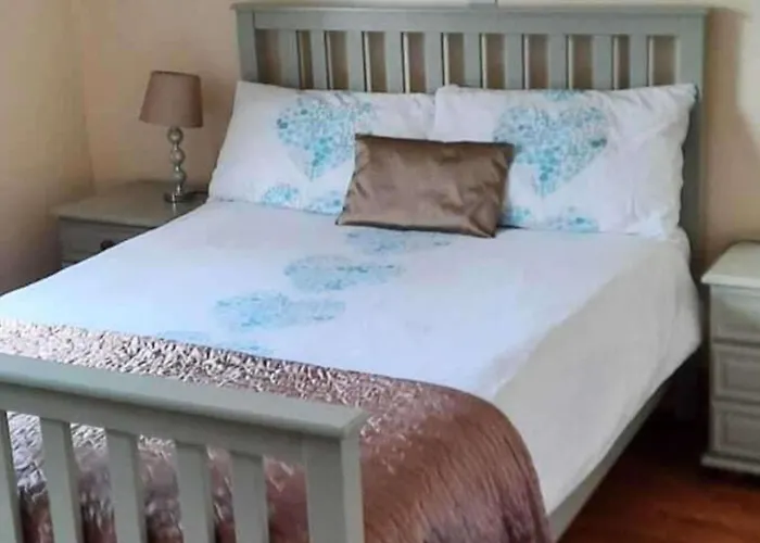 Tranquil Retreat At Ailt Cottage- Sleeps13