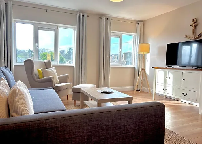 Cobh Coastline Hideaway