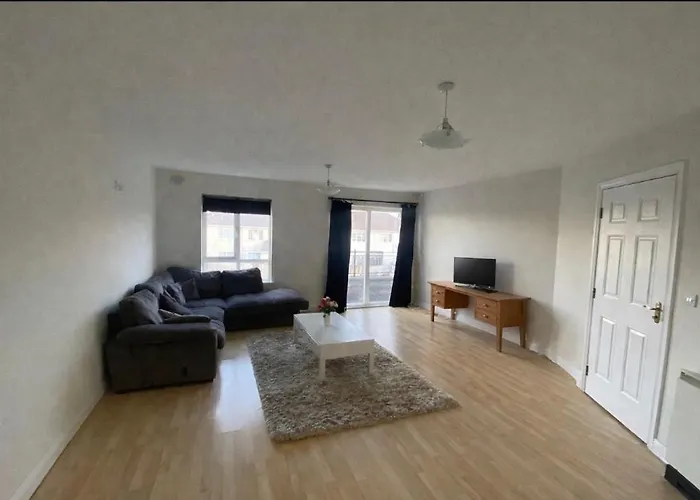 Large 3 Bed Duplex Apartment - Rhebogue Limerick