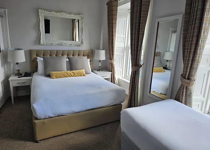 Brogans Bar & Hotel Trim