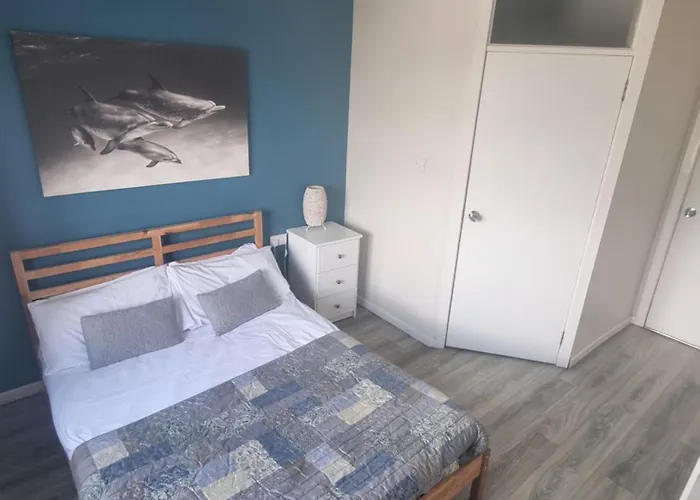 Rougey Lodge Hostel