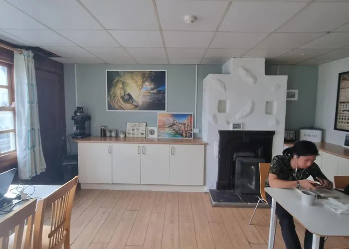 Rougey Lodge Hostel