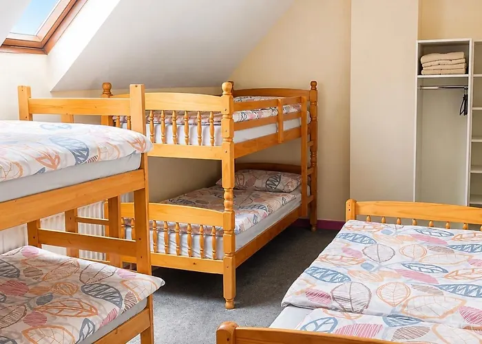 Bru Radharc Na Mara - Sea View Hostel
