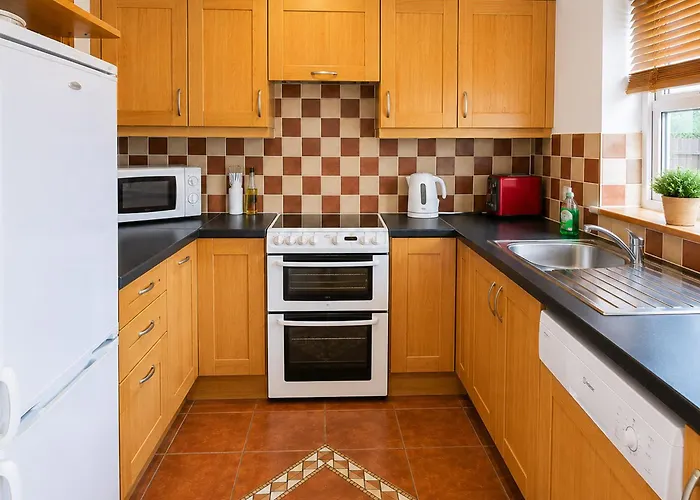 Kilkee Townhouse By Trident Holiday Homes