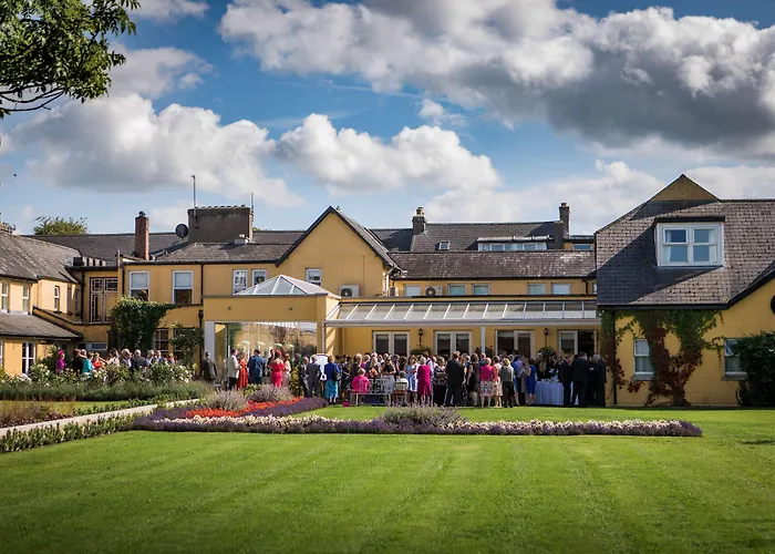 The Dunraven, Adare