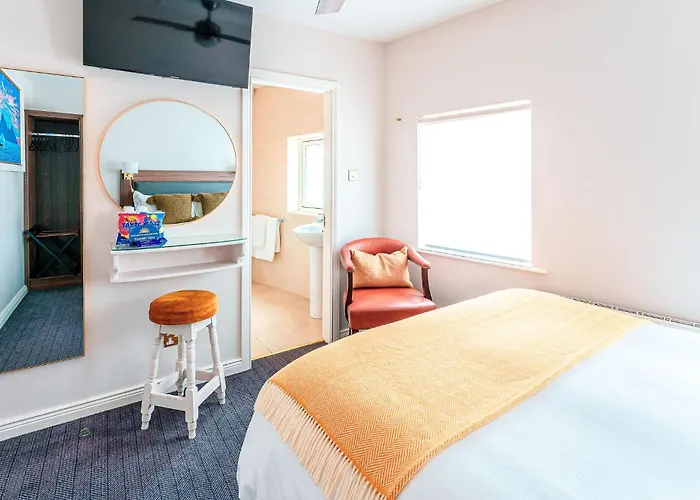 Dan Linehan'S B&B