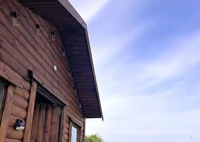 Ben Lettery Hostel