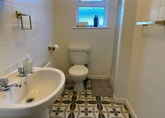 Newly Furnished 5 Bedroom Gem In Sligo