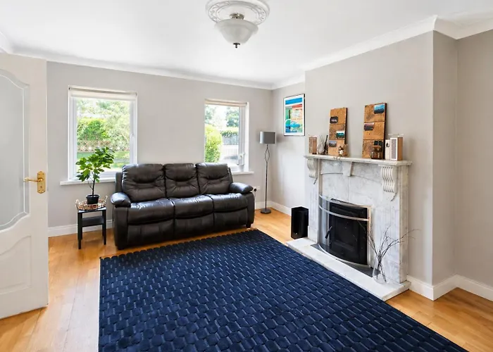 Bettystown Hideout With Free Parking With Beach Access