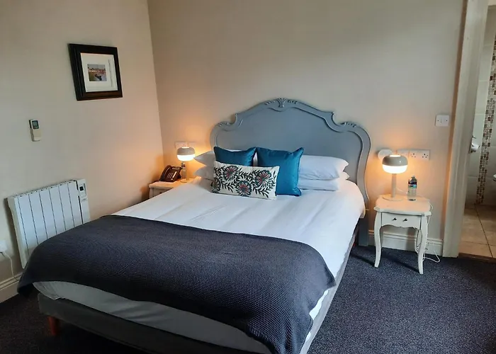 Connemara Lake Hotel