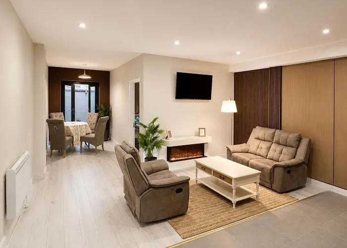 The City Nest Apartment