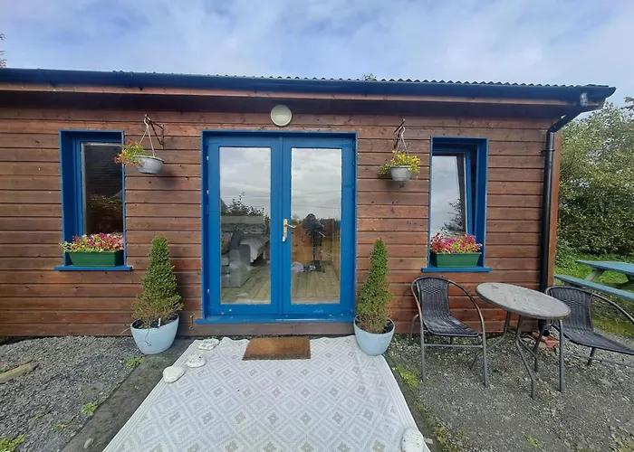 Ceaser'S Cabin Is A Cosy 1 Bedroom Cabin