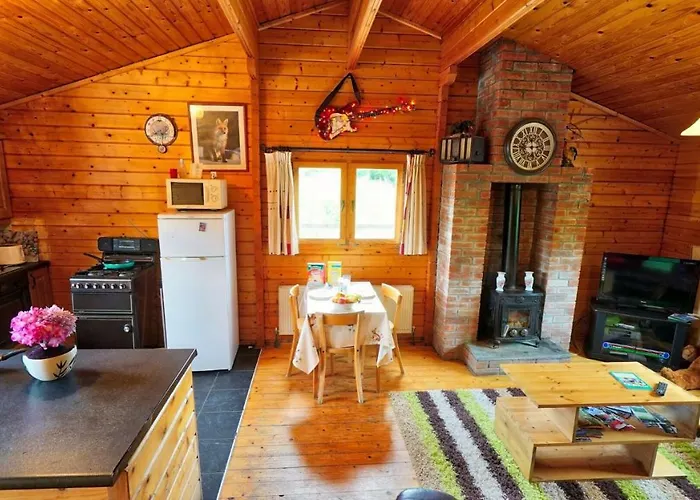 Red Squirrel Lodge