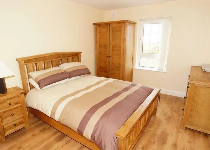 Inish House