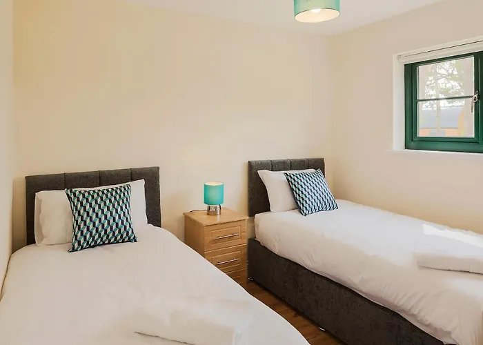 Oakwell Holiday Village